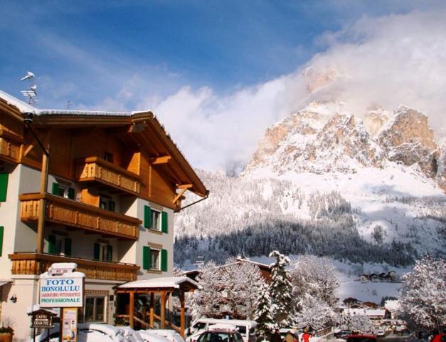 Chalet Madrisa Corvara In Badia Bagian luar foto